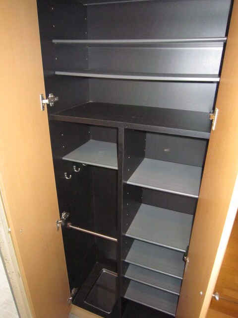 パラシオン・サン鳥見の物件内観写真