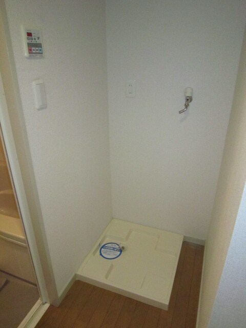 パラシオン・サン鳥見の物件内観写真