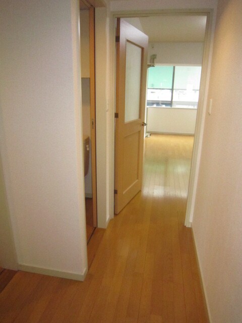 パラシオン・サン鳥見の物件内観写真