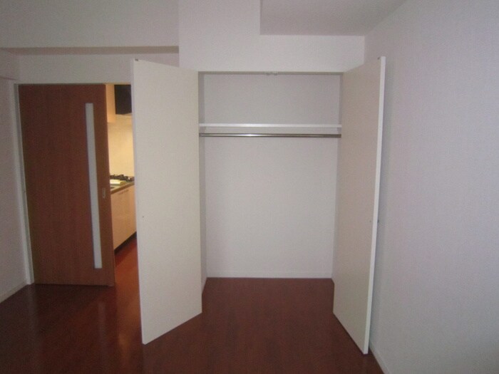 ルーエ白川公園の物件内観写真