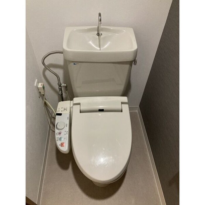 錦ハーモニービルの物件内観写真