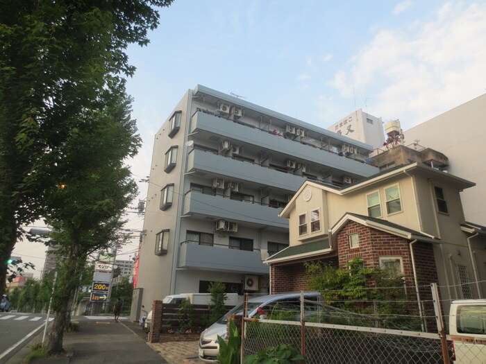 Raiz西高蔵の物件外観写真