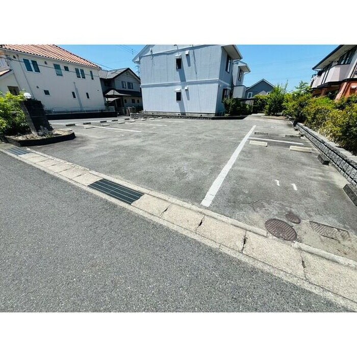 サン・ヒルズ　C棟の物件外観写真