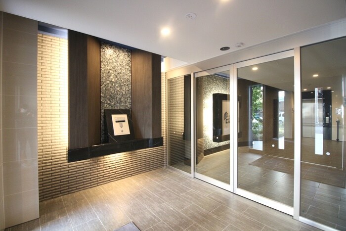 プレサンス大須観音ディオの物件外観写真