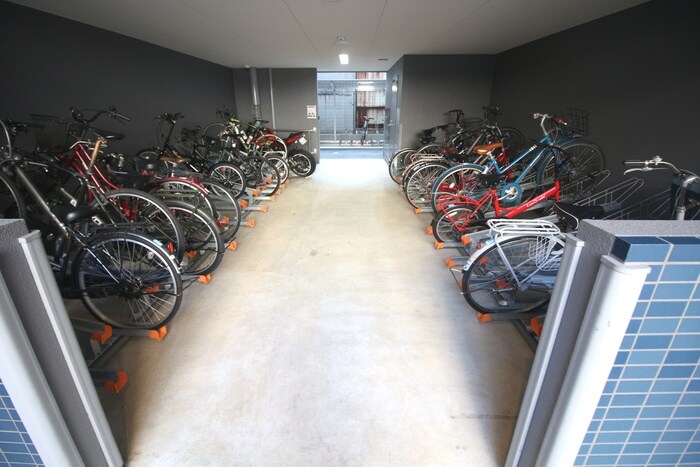 プレサンス大須観音ディオの物件外観写真