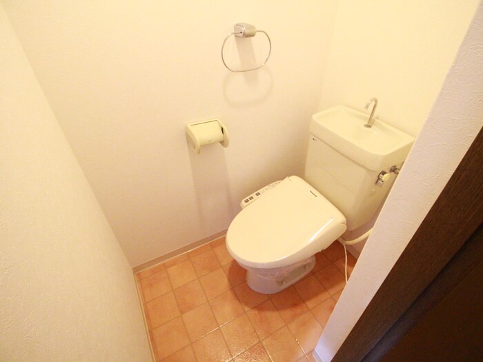 ア－バンハイツ八事八幡山の物件内観写真