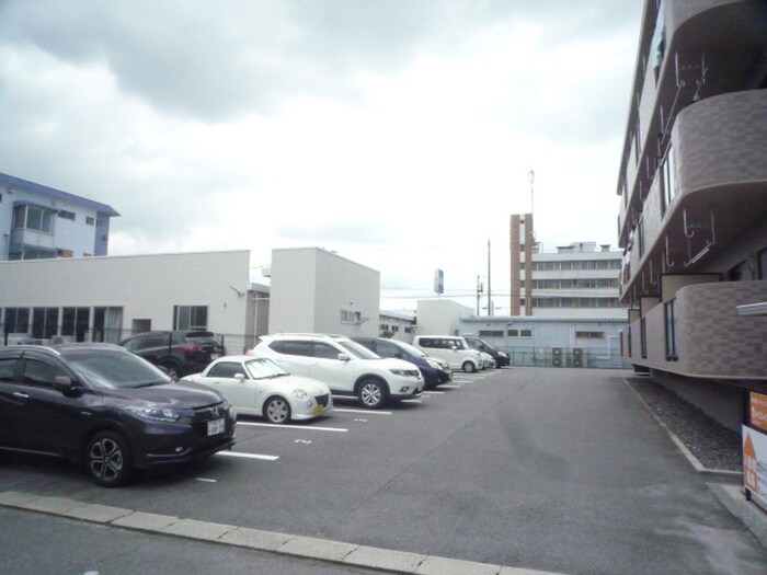 ＮＥＯ　ＧＲＡＮＤＥ２１の物件外観写真