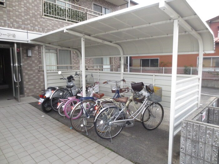 メゾンプチシャトー砂場の物件外観写真