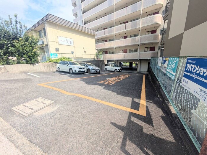 小坂プリンシアの物件外観写真