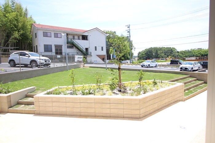 草々庭ハウス　B棟の物件外観写真