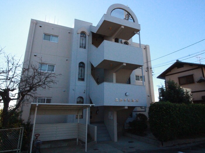 スカイヒルズの物件外観写真