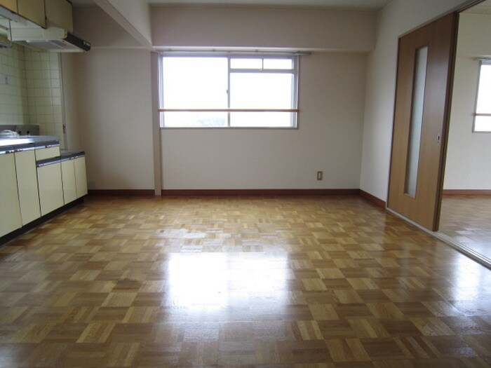 スカイヒルズの物件内観写真