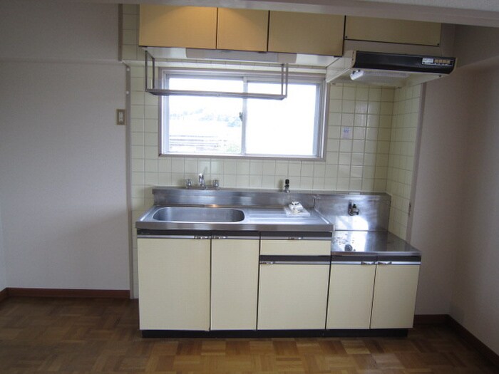 スカイヒルズの物件内観写真