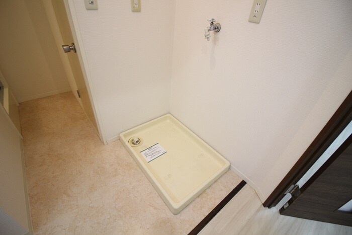 クレスト岩倉の物件内観写真