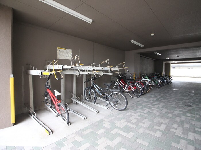 クラウザン徳川の物件外観写真