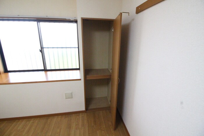 サニーコート曳馬の物件内観写真