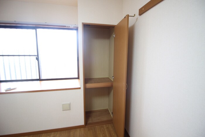 サニーコート曳馬の物件内観写真