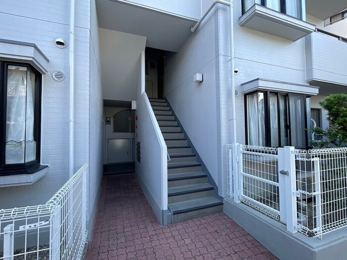 上社パークマンションＤ棟(302)の物件外観写真