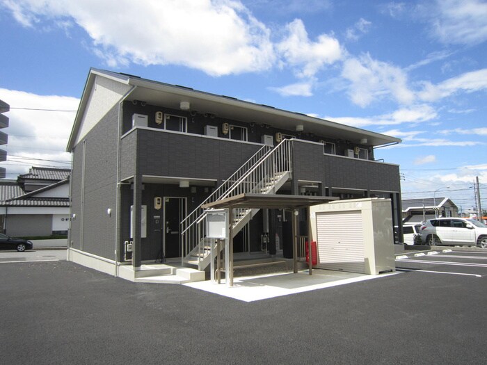 ETERNAの物件外観写真