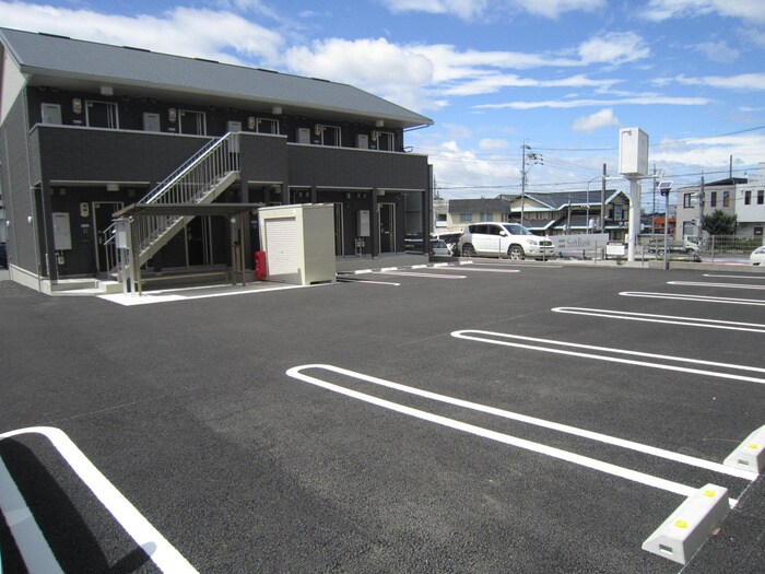 ETERNAの物件外観写真