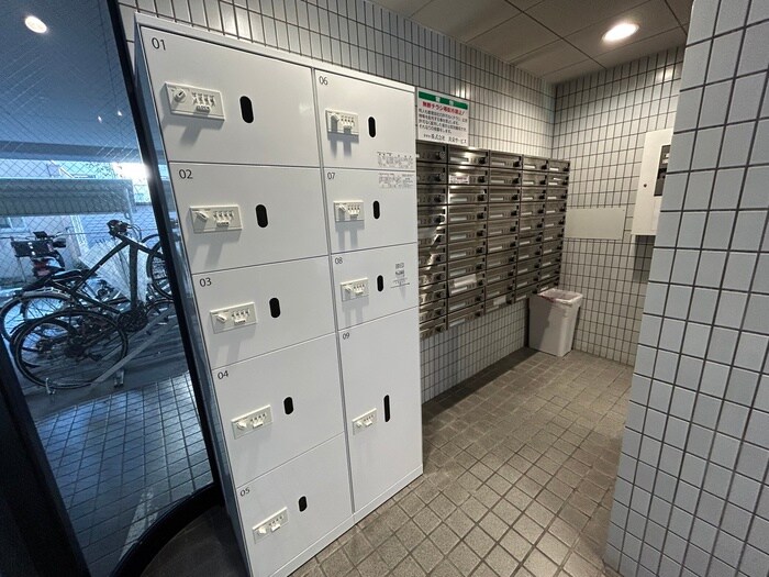 エステート記念橋の物件外観写真