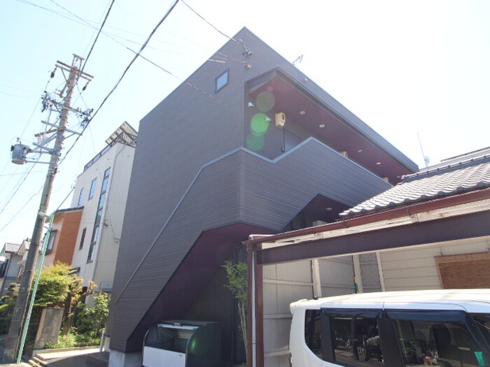 フランシェの物件外観写真