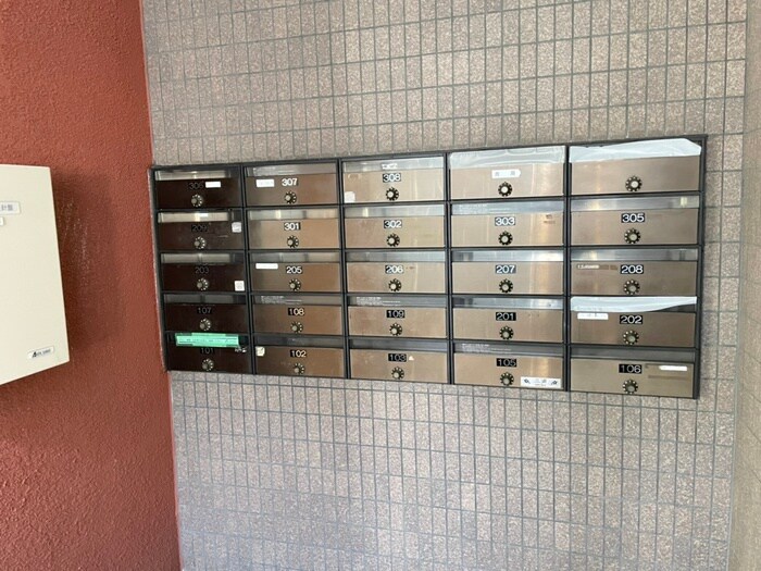 ウィスタリア星ヶ丘の物件外観写真