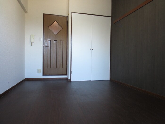 ルミエ－ル芳野の物件内観写真