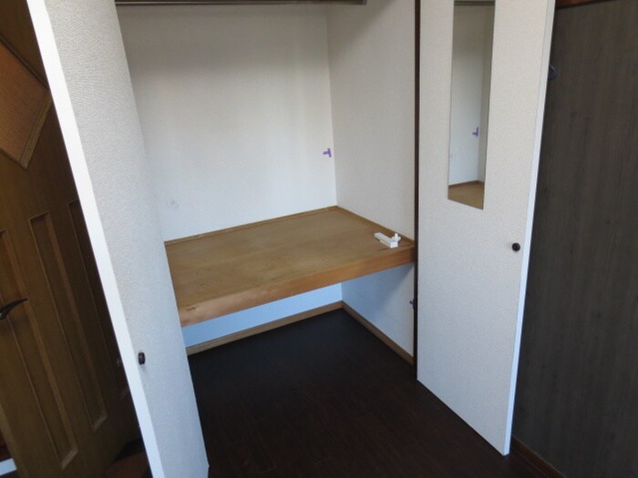 ルミエ－ル芳野の物件内観写真