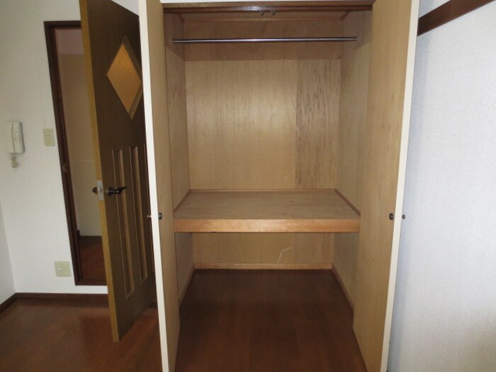 ルミエ－ル芳野の物件内観写真