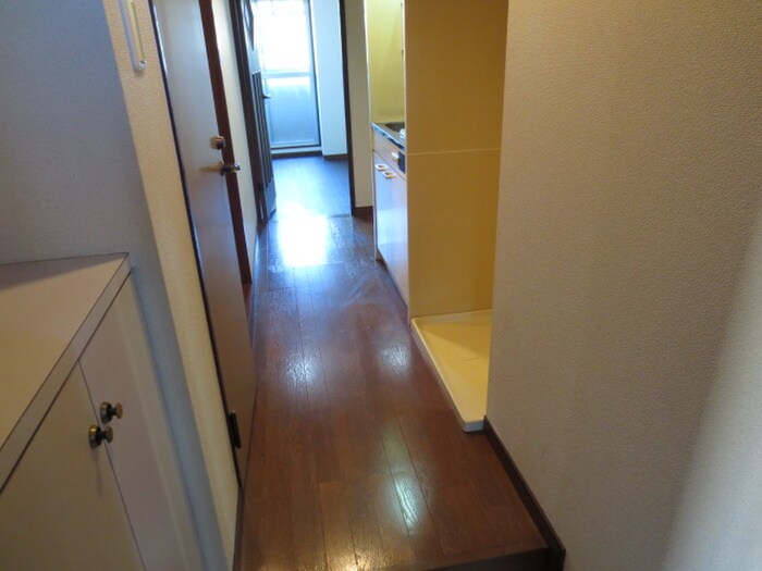 ルミエ－ル芳野の物件内観写真