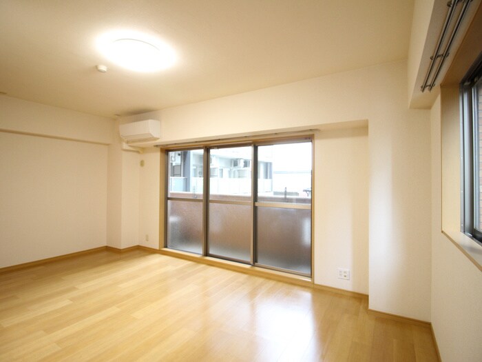 名駅キクイビルの物件内観写真