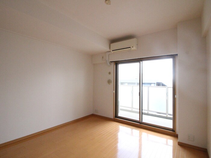 ＡＸＩＳ桜通内山の物件内観写真