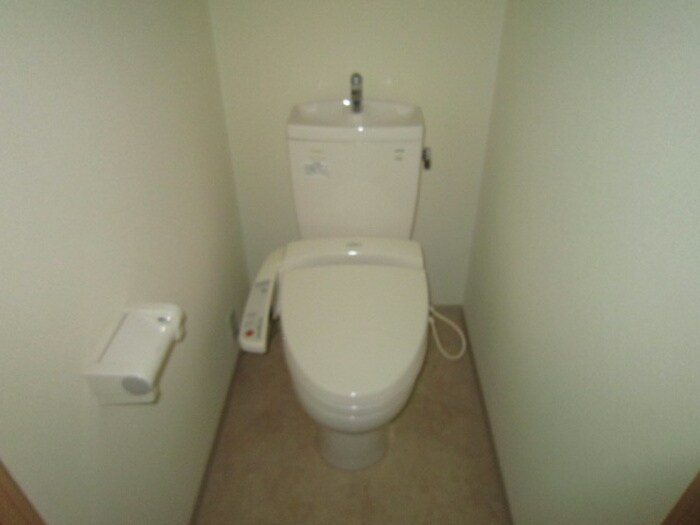 ＡＸＩＳ桜通内山の物件内観写真