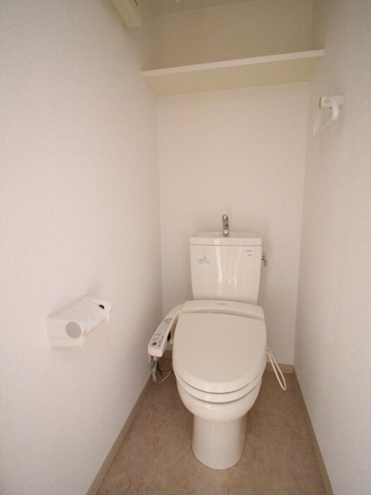 ＡＸＩＳ桜通内山の物件内観写真