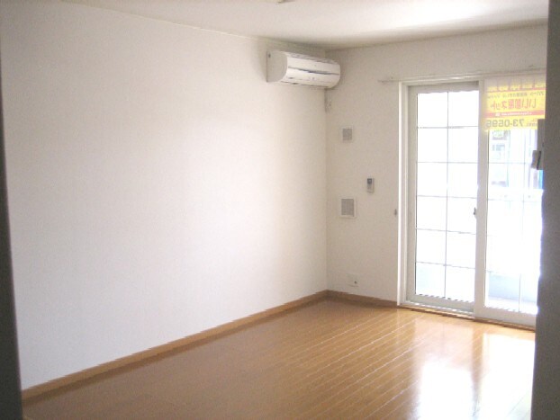 ルル－ディアＡの物件内観写真