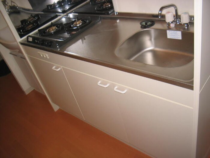 レジデンス名古屋千代田の物件内観写真