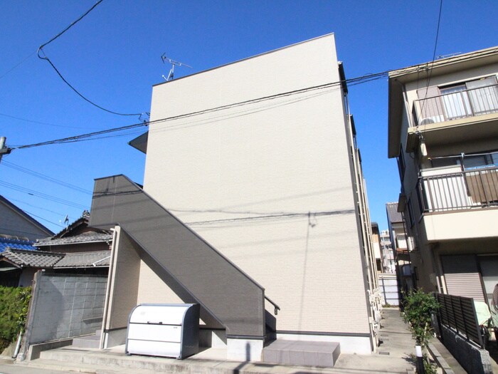 アラブランシュ中村の物件外観写真