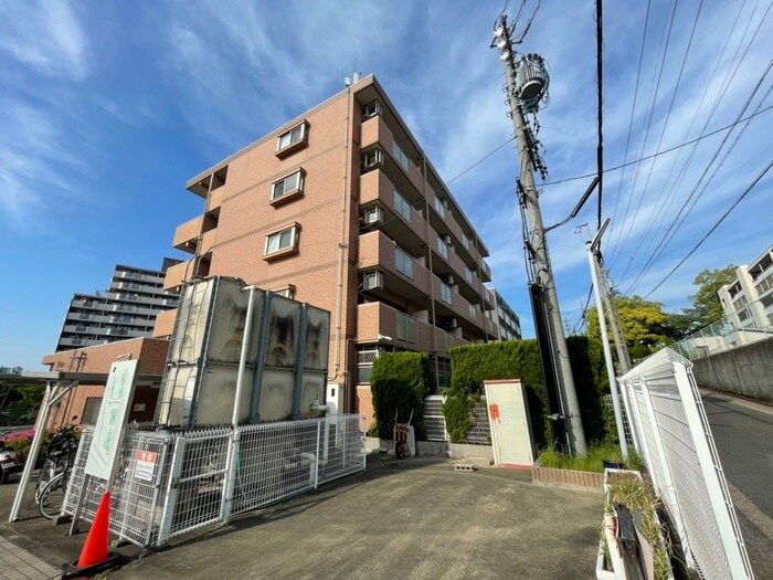 ドルチェ茶屋ケ坂の物件外観写真