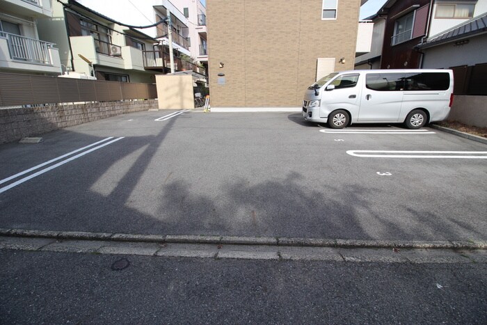 ア－バンコ－ト亀城の物件外観写真