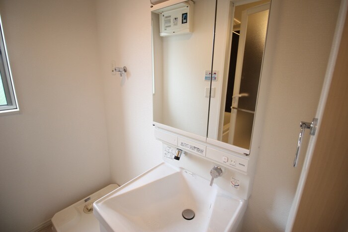 ア－バンコ－ト亀城の物件内観写真