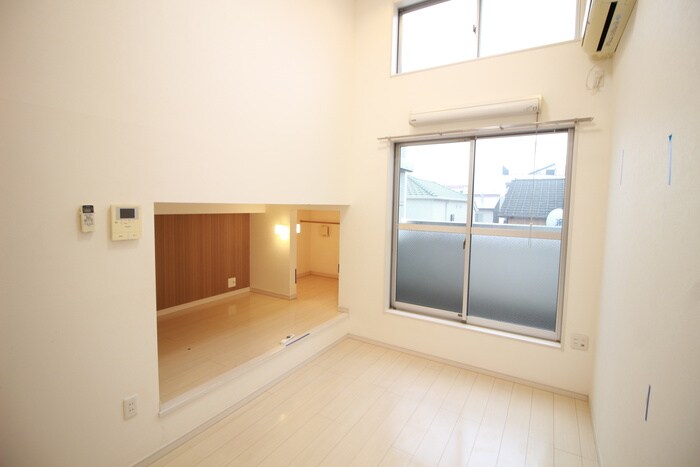 Ｒｅｓｉｄｅｎｃｉａ観音町の物件内観写真