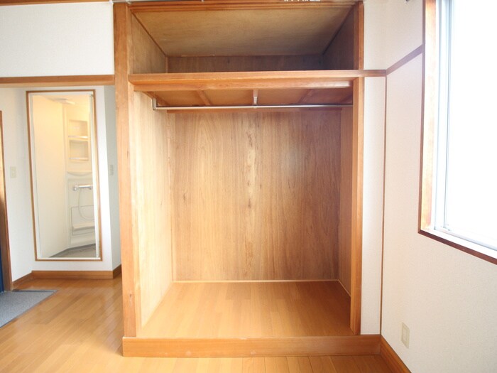 フラワーセンター管理棟の物件内観写真