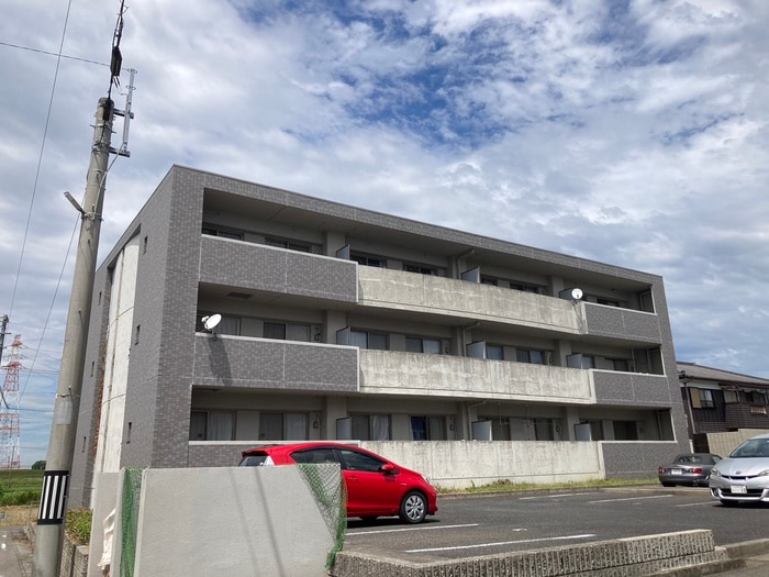 ジャ－ラ－マの物件外観写真