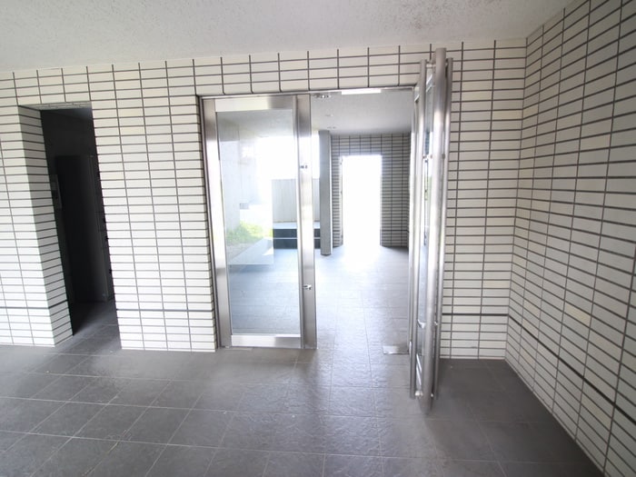 ジャ－ラ－マの物件外観写真