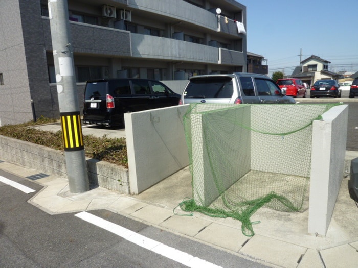 ジャ－ラ－マの物件外観写真