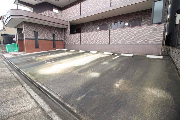 サリチェ八田の物件外観写真