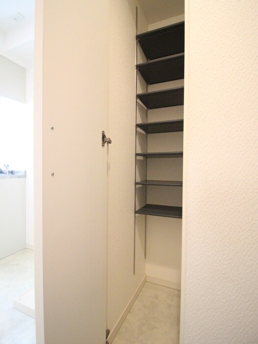 エルザビル名古屋駅前の物件内観写真