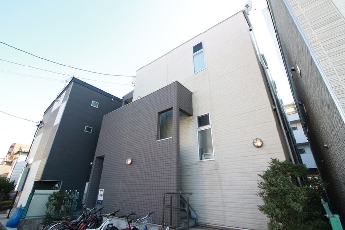 アーク東海通の物件外観写真