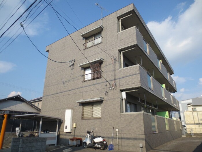 サンローゼⅢの物件外観写真